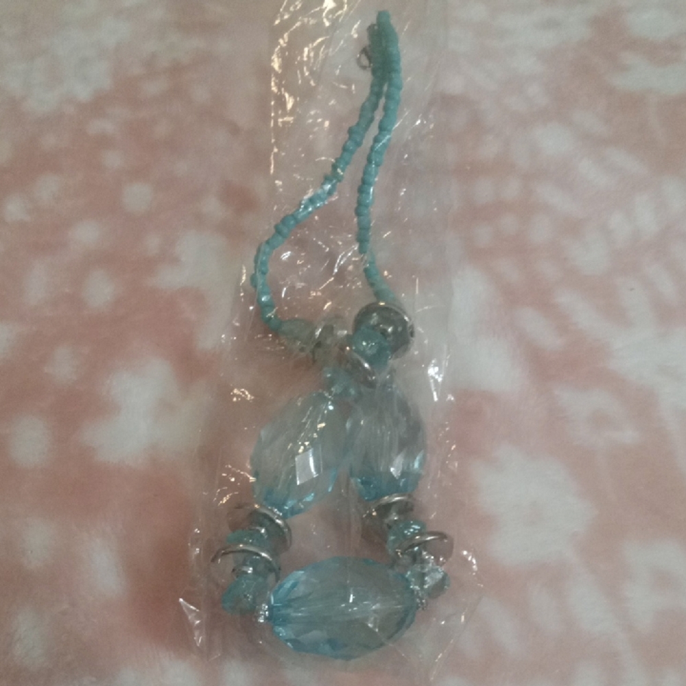 Elegant Blue Beaded Necklace